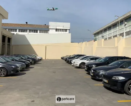 Parking Terminal 1 Aparcacoches Lisboa imagen 1